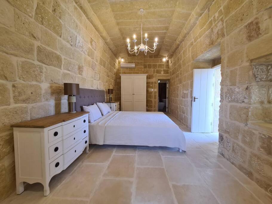 Farmhouse Villa With Large Pool And Garden In Gozo Gharb  Exterior photo