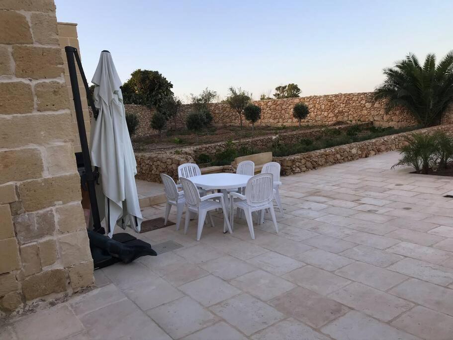 Farmhouse Villa With Large Pool And Garden In Gozo Gharb  Exterior photo