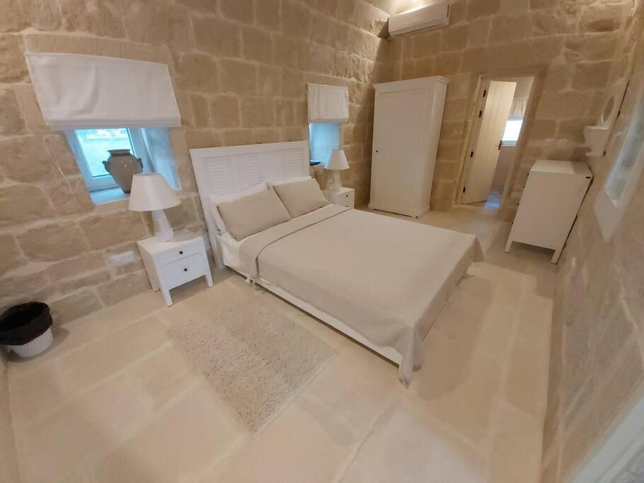 Farmhouse Villa With Large Pool And Garden In Gozo Gharb  Exterior photo